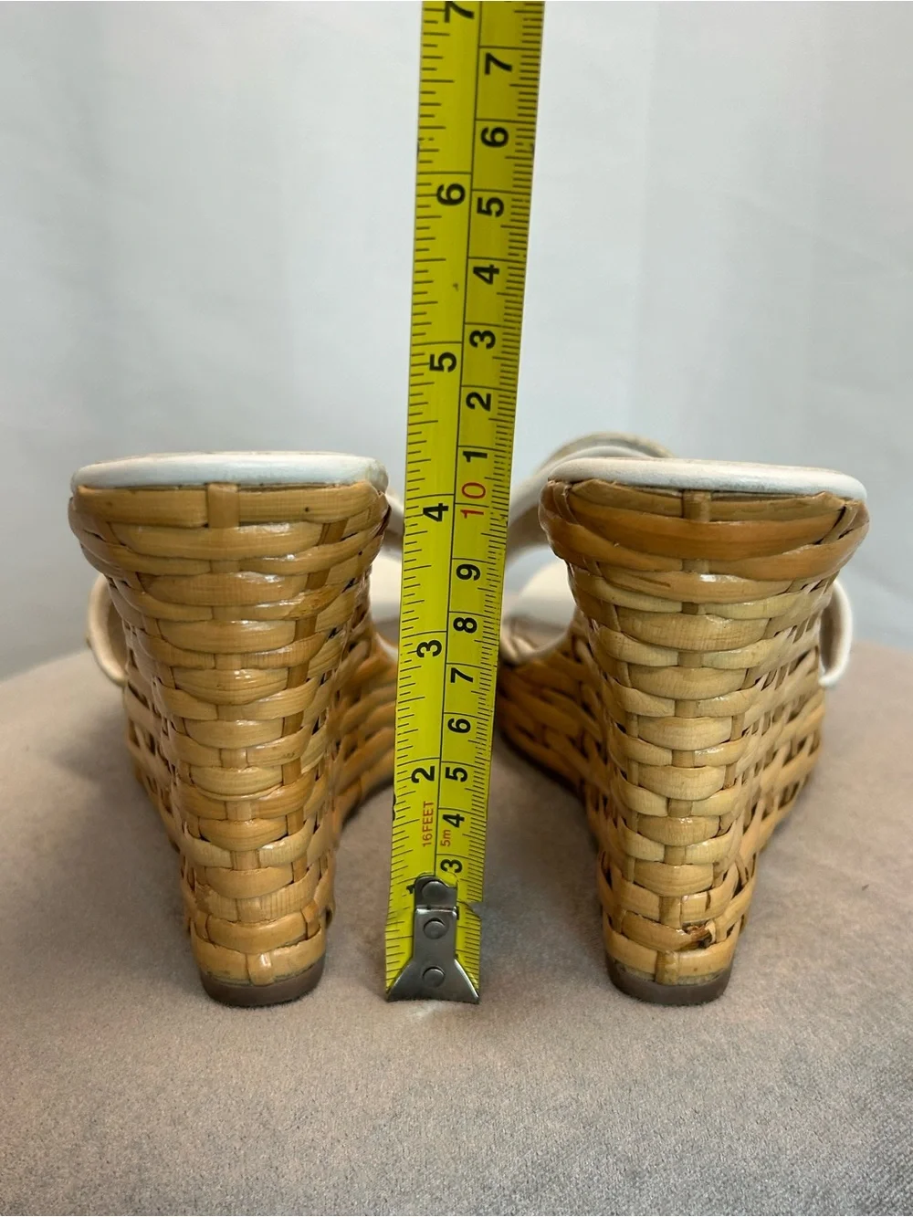 Michael Kors White Leather Studded Woven Wedge Slide Sandals Gold Logo 6.5
